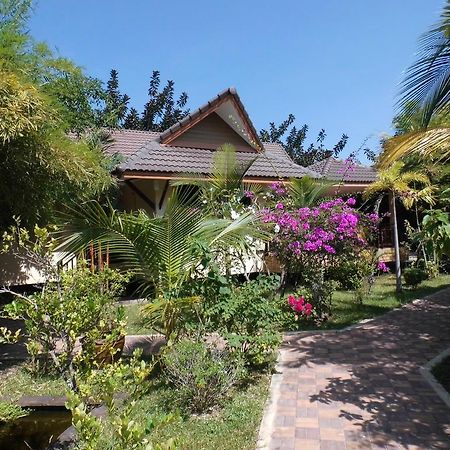 Finca-Marina Rayong Exterior foto